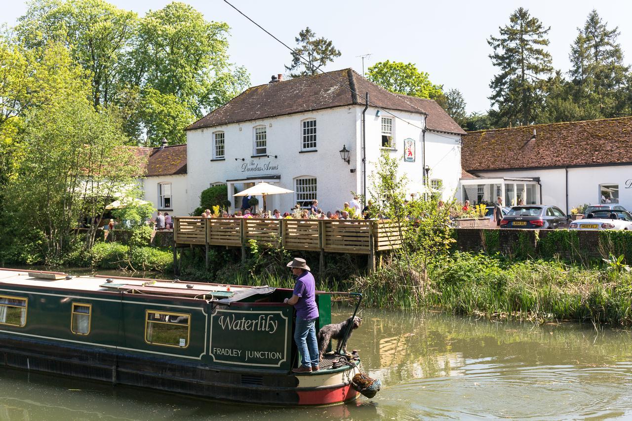 The Dundas Arms Kintbury Exterior photo