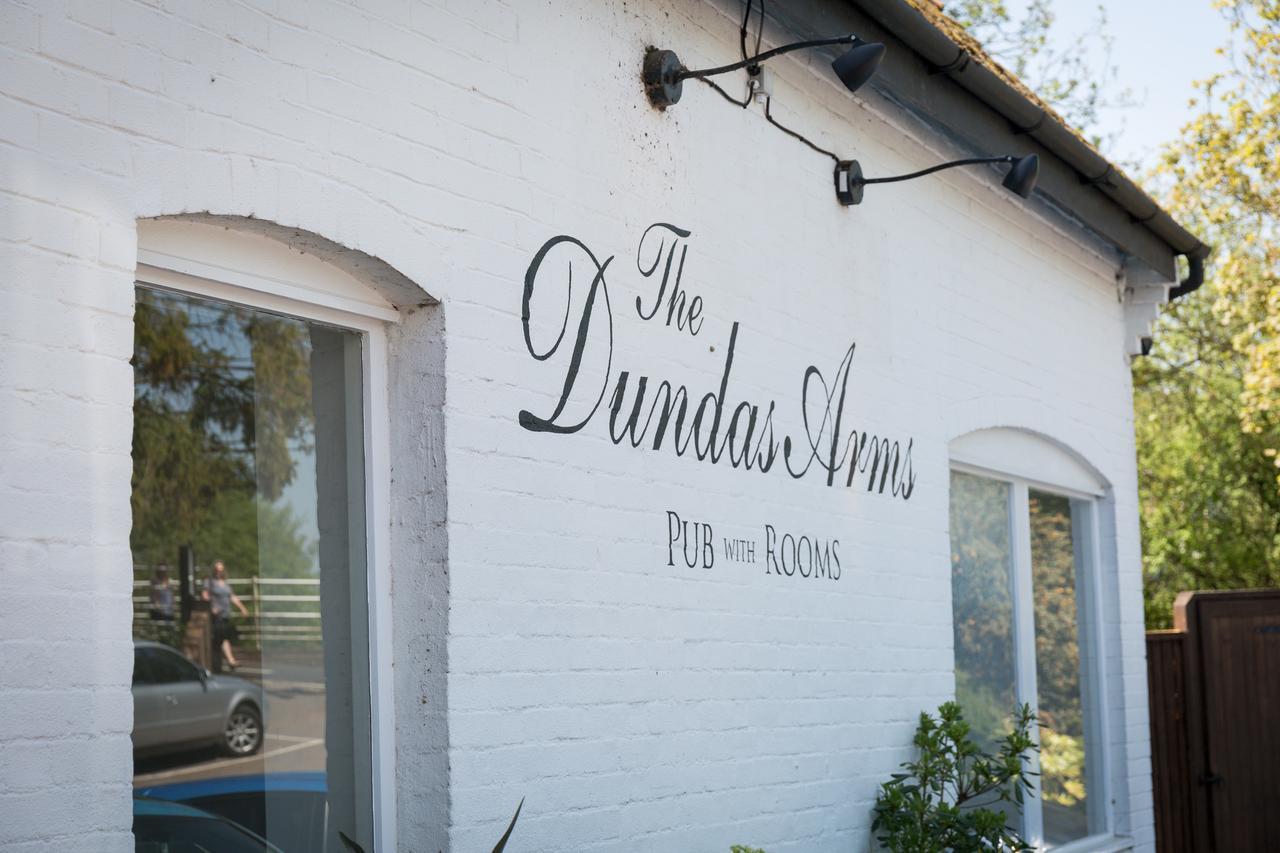 The Dundas Arms Kintbury Exterior photo